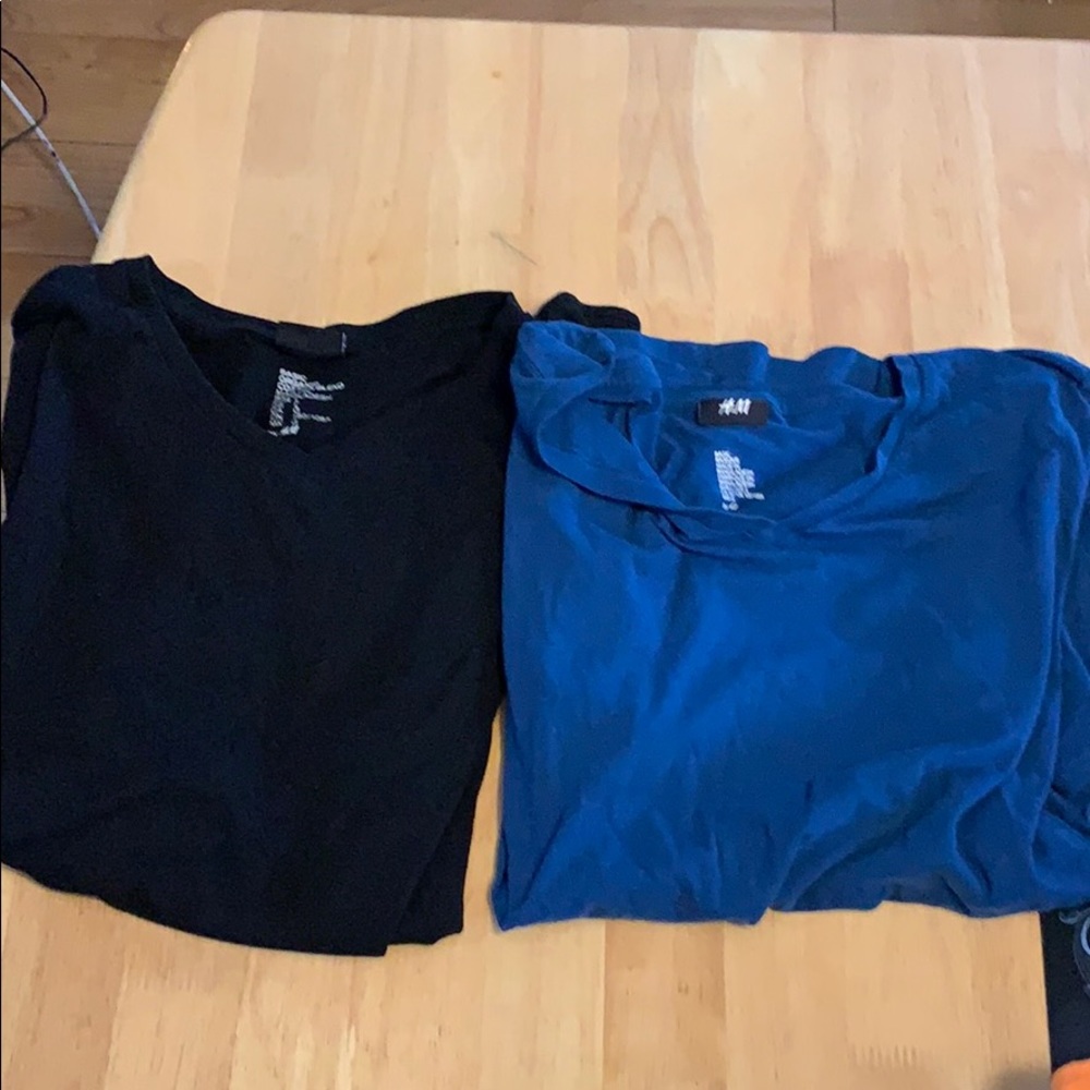 V Neck T Shirts